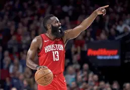 关于哈兰德连续十场比赛得分超过突破纪录，巴黎圣日耳曼挑战极限！的信息